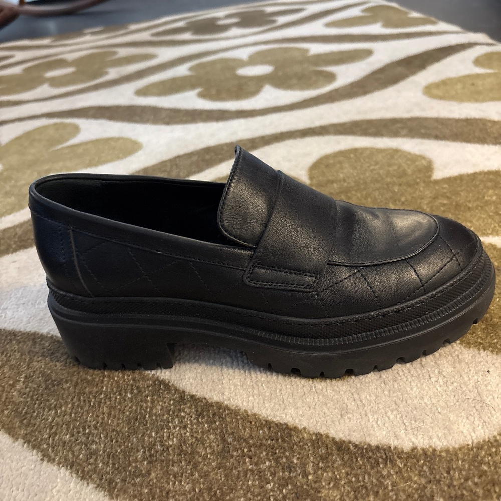 AGL LOAFERS